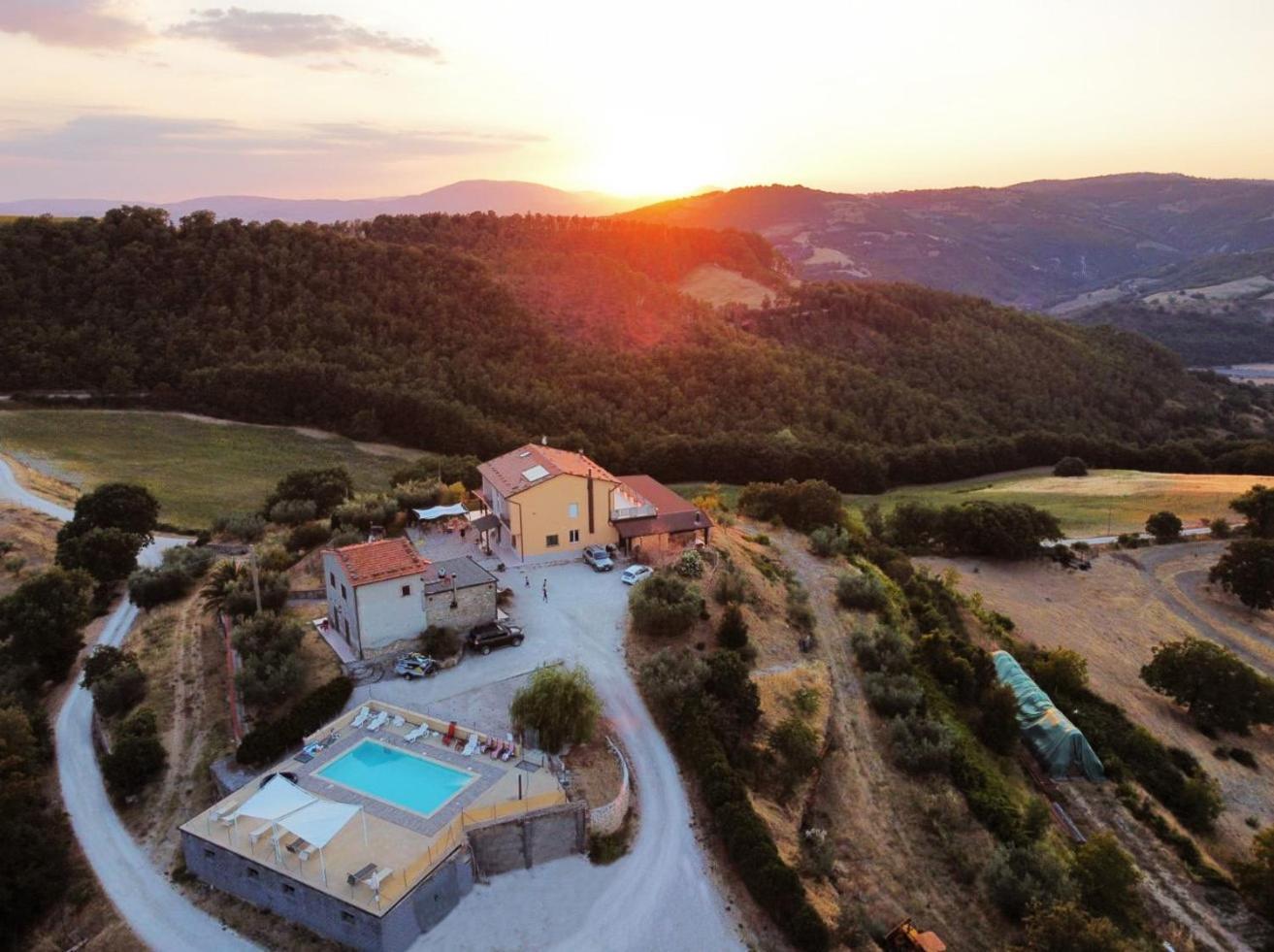 Agriturismo La Terrazza Valfabbrica Exteriér fotografie