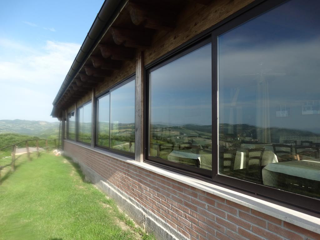 Agriturismo La Terrazza Valfabbrica Exteriér fotografie